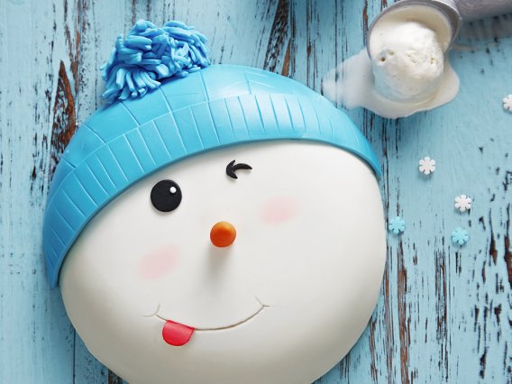 雪孩子冰淇淋蛋糕